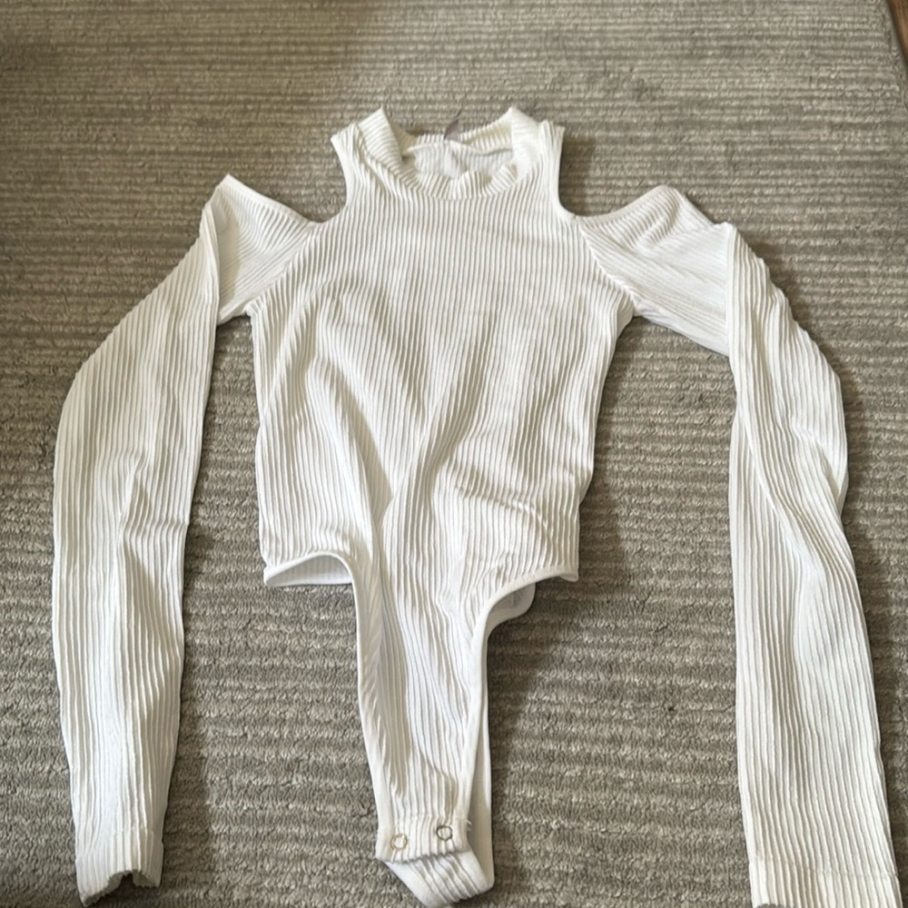 White long sleeve body suit with shoulder cut outs, size Small